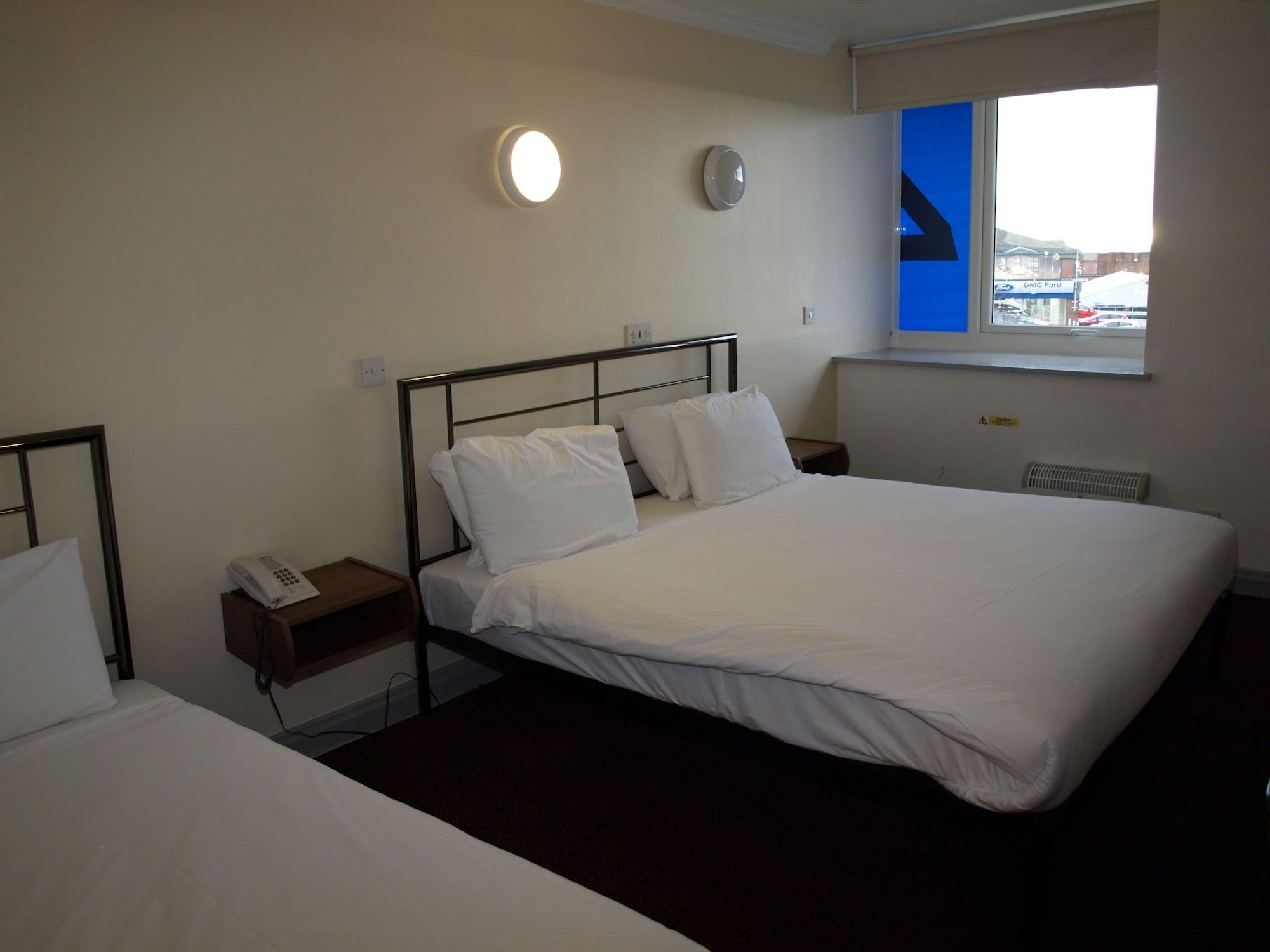 247Hotel.Com Oldham Bagian luar foto